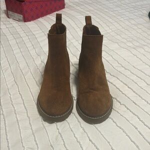 Women’s Brown Suede Boots